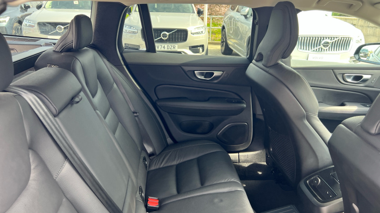 Volvo V60 2.0 T6 [350] PHEV Plus Dark 5dr AWD Auto Estate